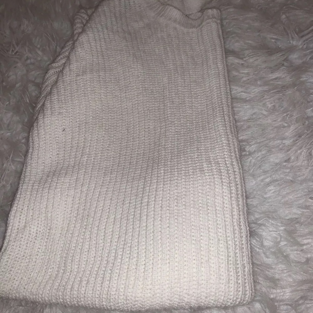 Forever 21 Sweater